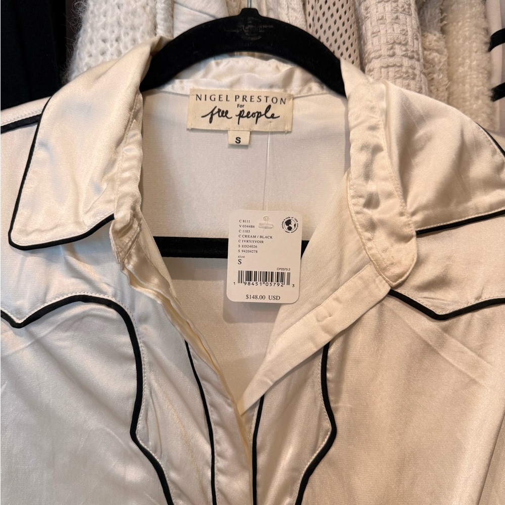 NWT Free People x Nigel Preston Silk Western Blouse Ivory Black Piping Size S - Picture 2 of 8